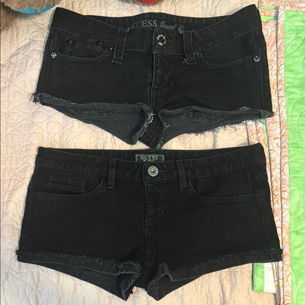 2 GUESS Women’s Size 29 Black Denim Women's Short Shorts